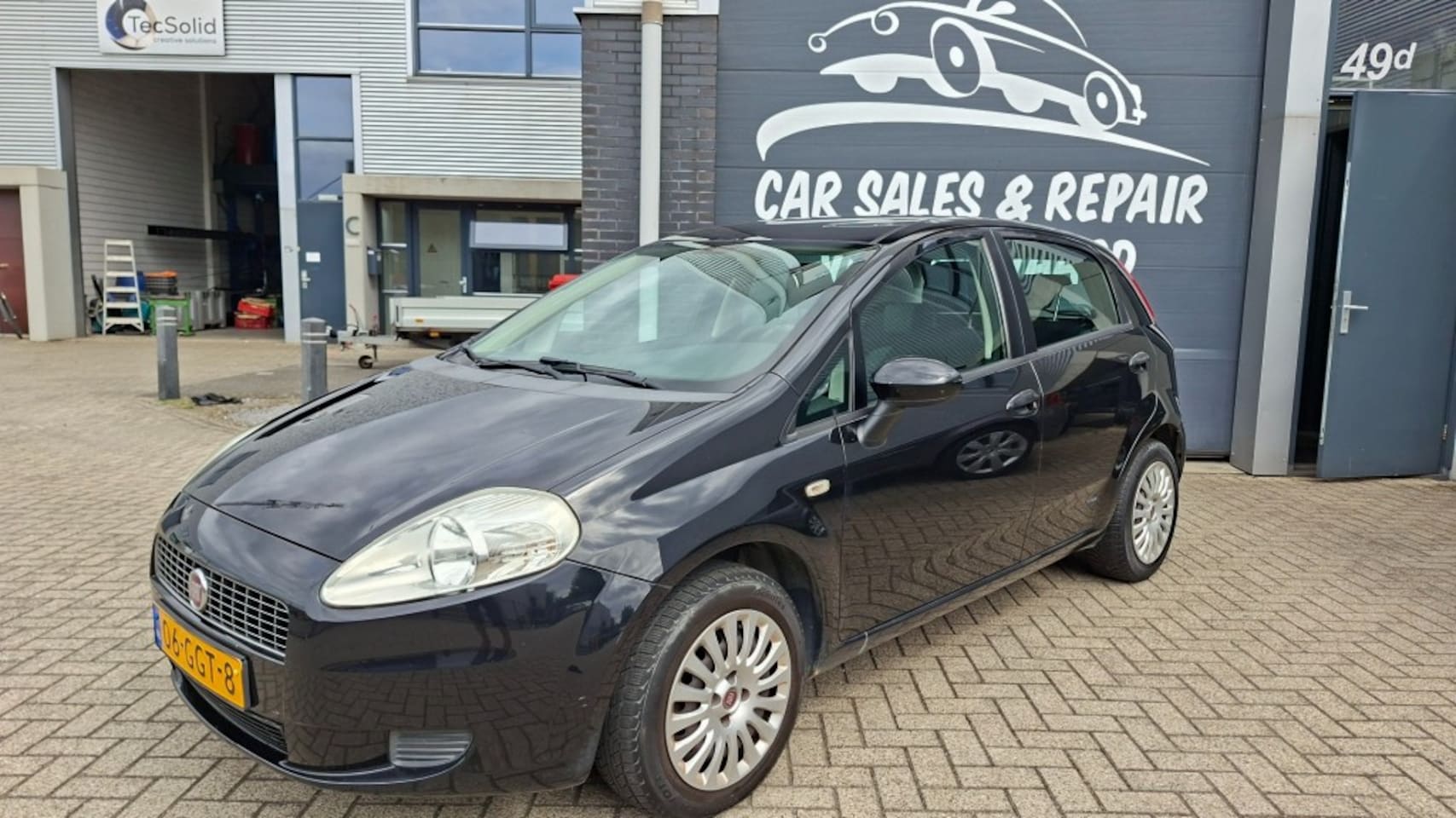 Fiat Punto - 1.4i 16V met Nieuwe APK / Airco / Cruise Control - AutoWereld.nl