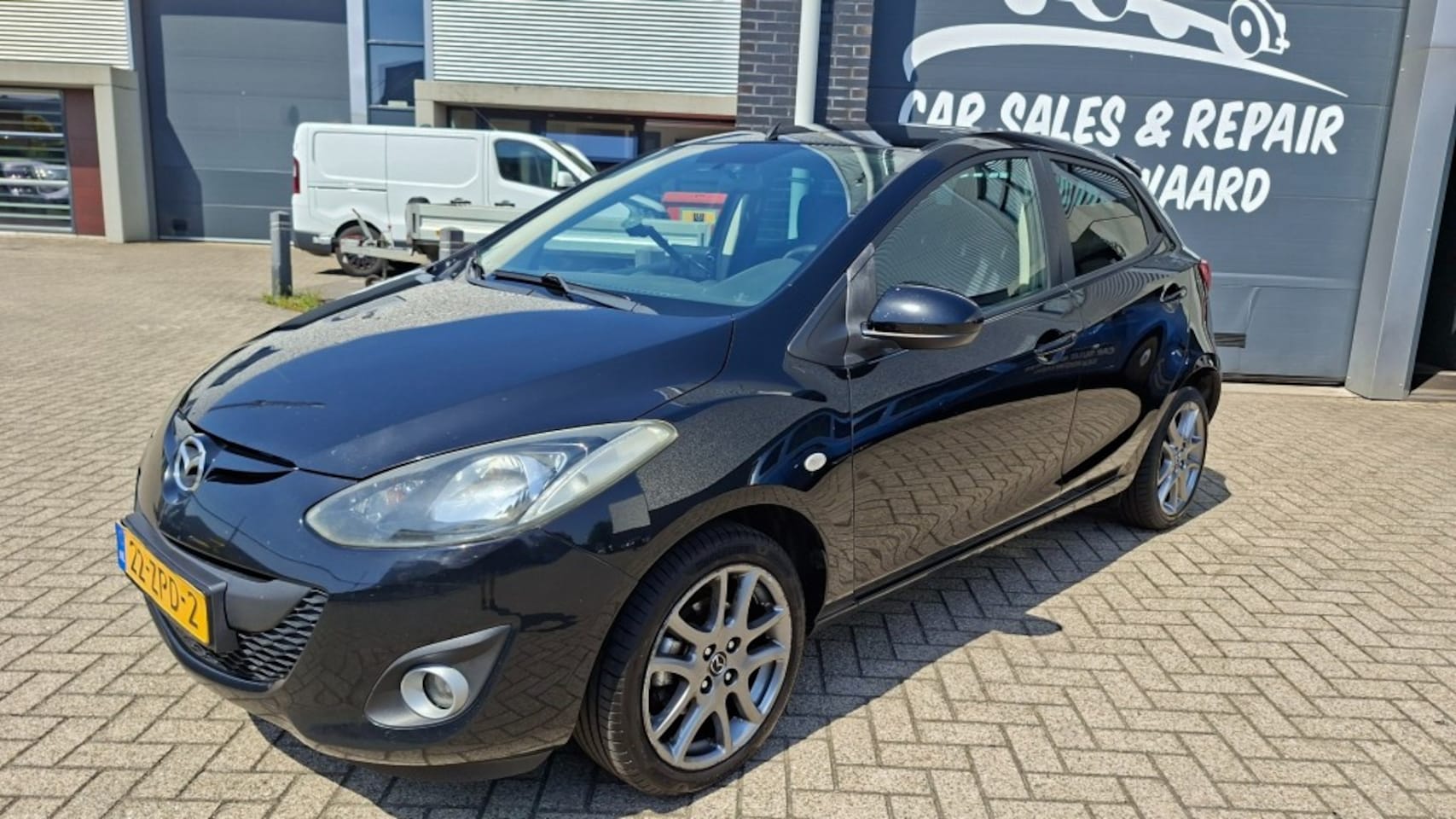 Mazda 2 - 1.3i 16V  5-deurs - AutoWereld.nl