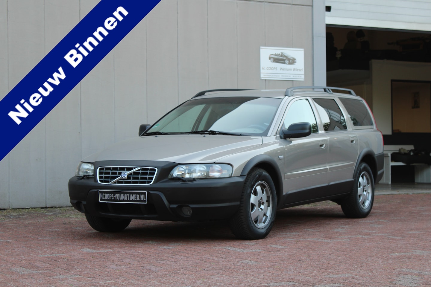 Volvo XC70 - 2.4 T AUTOMAAT YOUNGTIMER - AutoWereld.nl