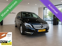Mercedes-Benz B-klasse - 180 Ambition 2014 AUT ZWART NAVI/PDC/LEDER