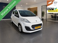 Peugeot 107 - 1.0 Accent 2014 69dkm NAP FACELIFT Airco/Carplay