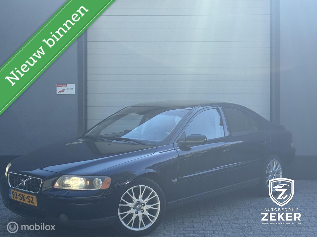 Volvo S60 - 2.4 D5 Edition II / automaat / stoelverwarming - AutoWereld.nl