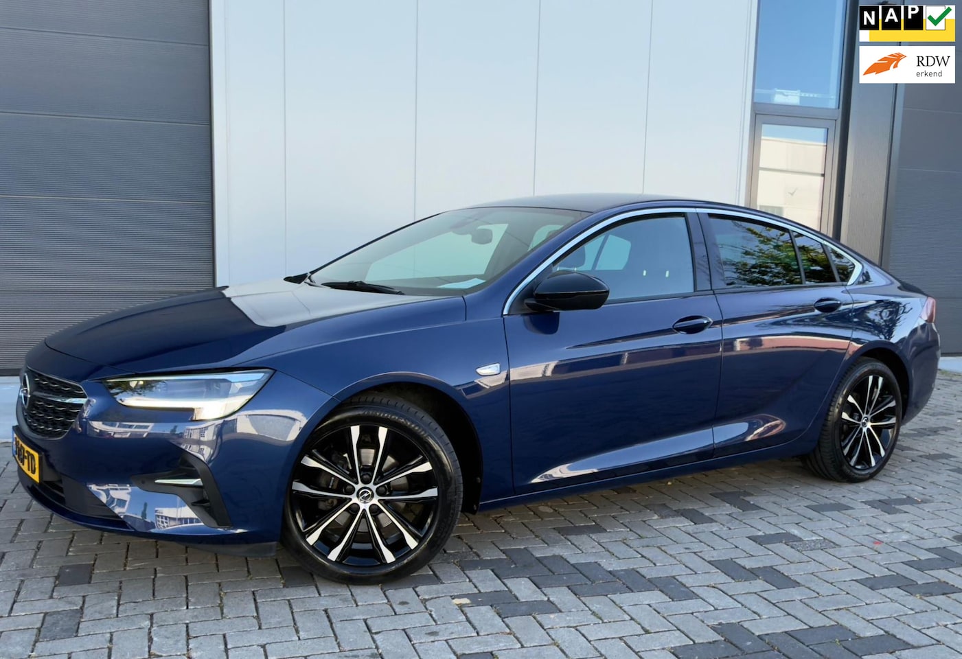 Opel Insignia Grand Sport - 1.5 CDTI Ultimate 1.5 CDTI Ultimate - AutoWereld.nl