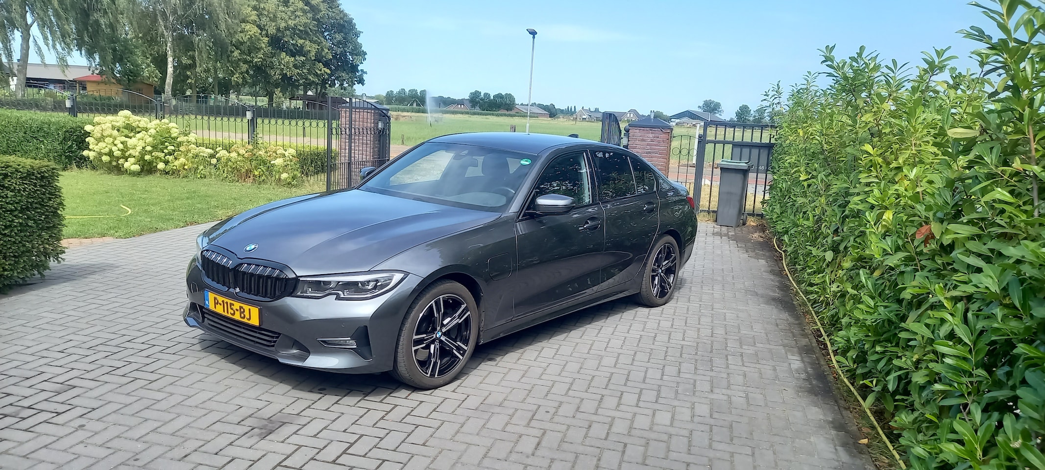 BMW 3-serie - 330e High Executive leren bekleding stoelverwarming - AutoWereld.nl
