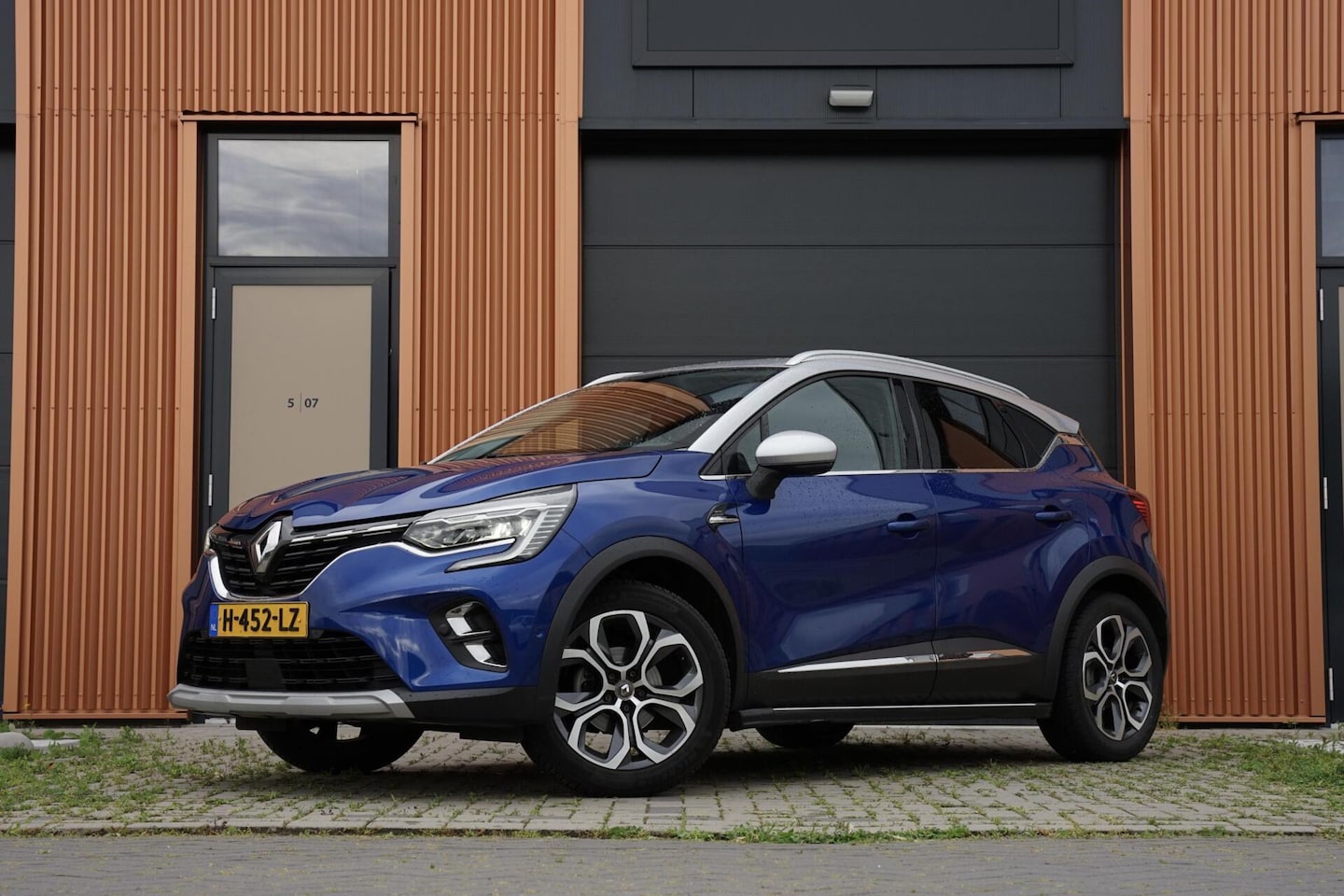 Renault Captur - 1.0 TCe 100 Edition One | Trekhaak | Bose - AutoWereld.nl