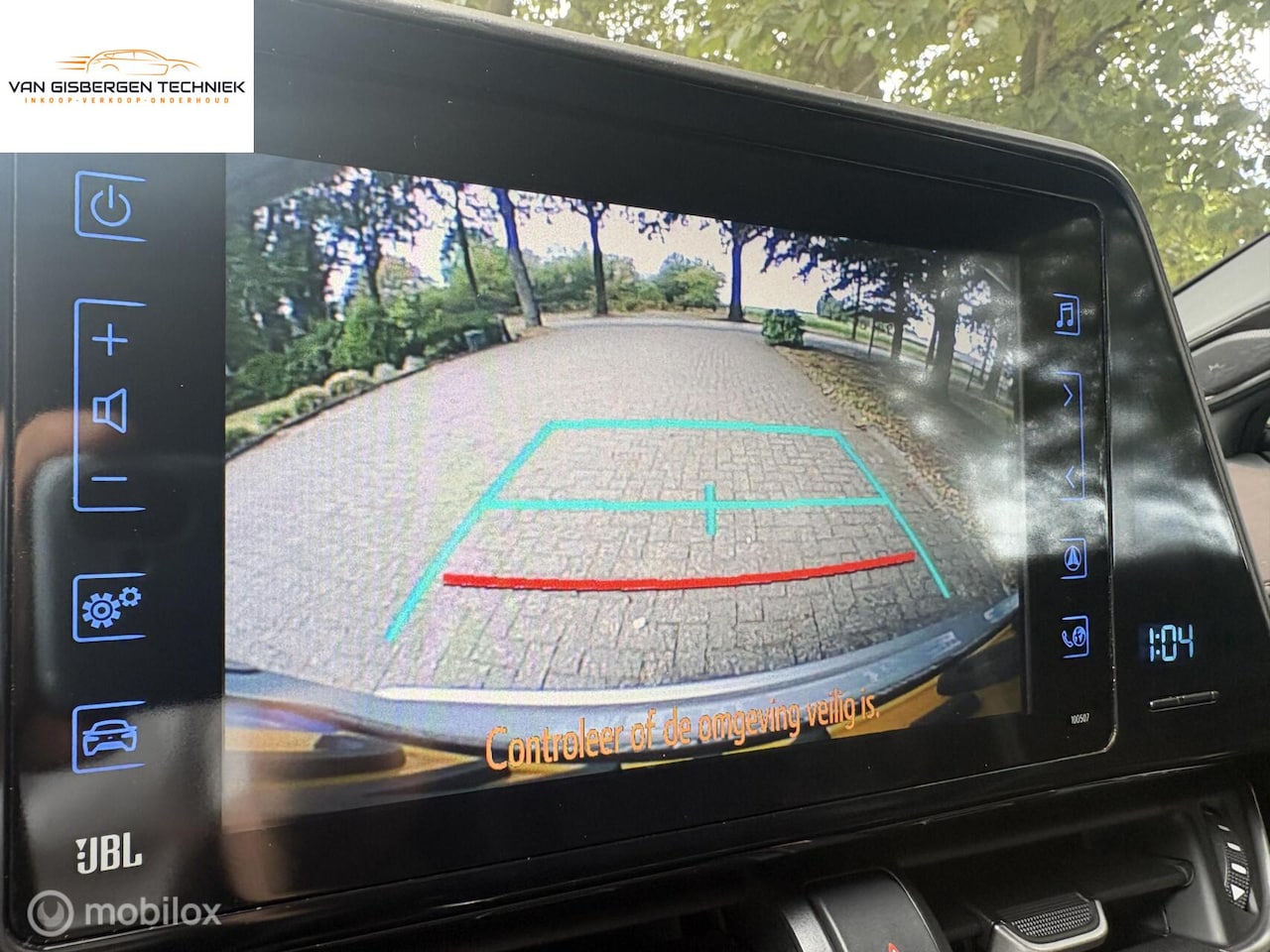 Toyota C-HR - 1.8 Hybrid Executive Leer,JBL,camera 1e eigenaar - AutoWereld.nl