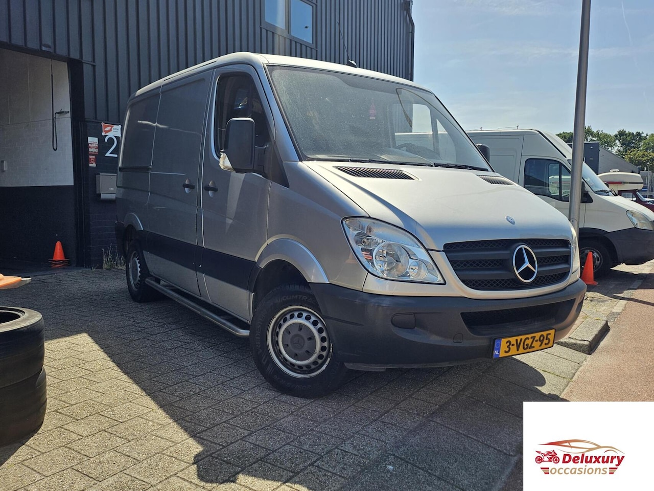Mercedes-Benz Sprinter - bestel 210 2.2 CDI 325 HD DC - AutoWereld.nl