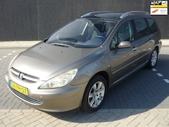 Peugeot 307 SW - 2.0 16V Pack