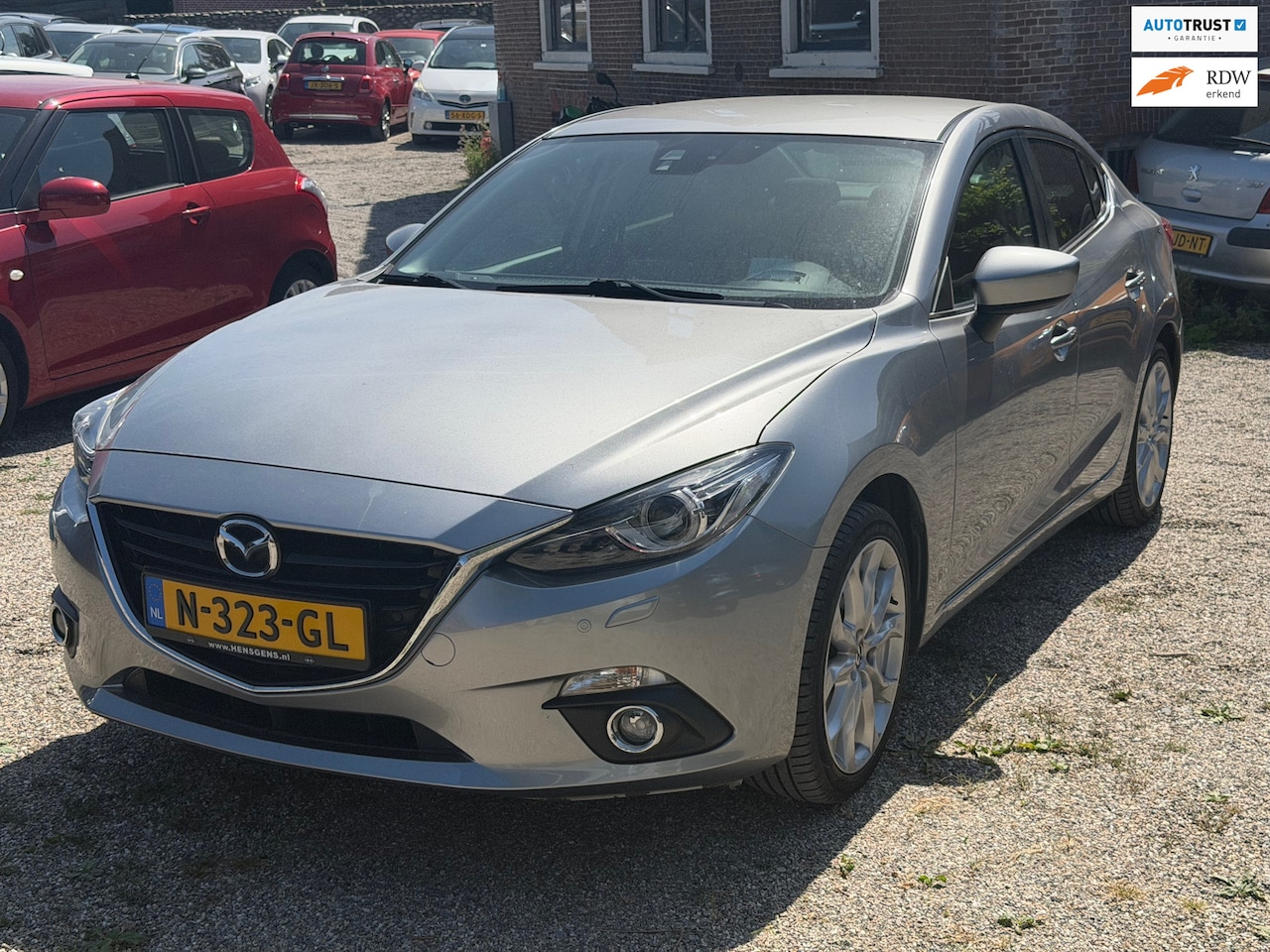 Mazda 3 - 2.0 GT-M Bose Automaat Clima StoelVerwarming PDC LMV Keyless - AutoWereld.nl