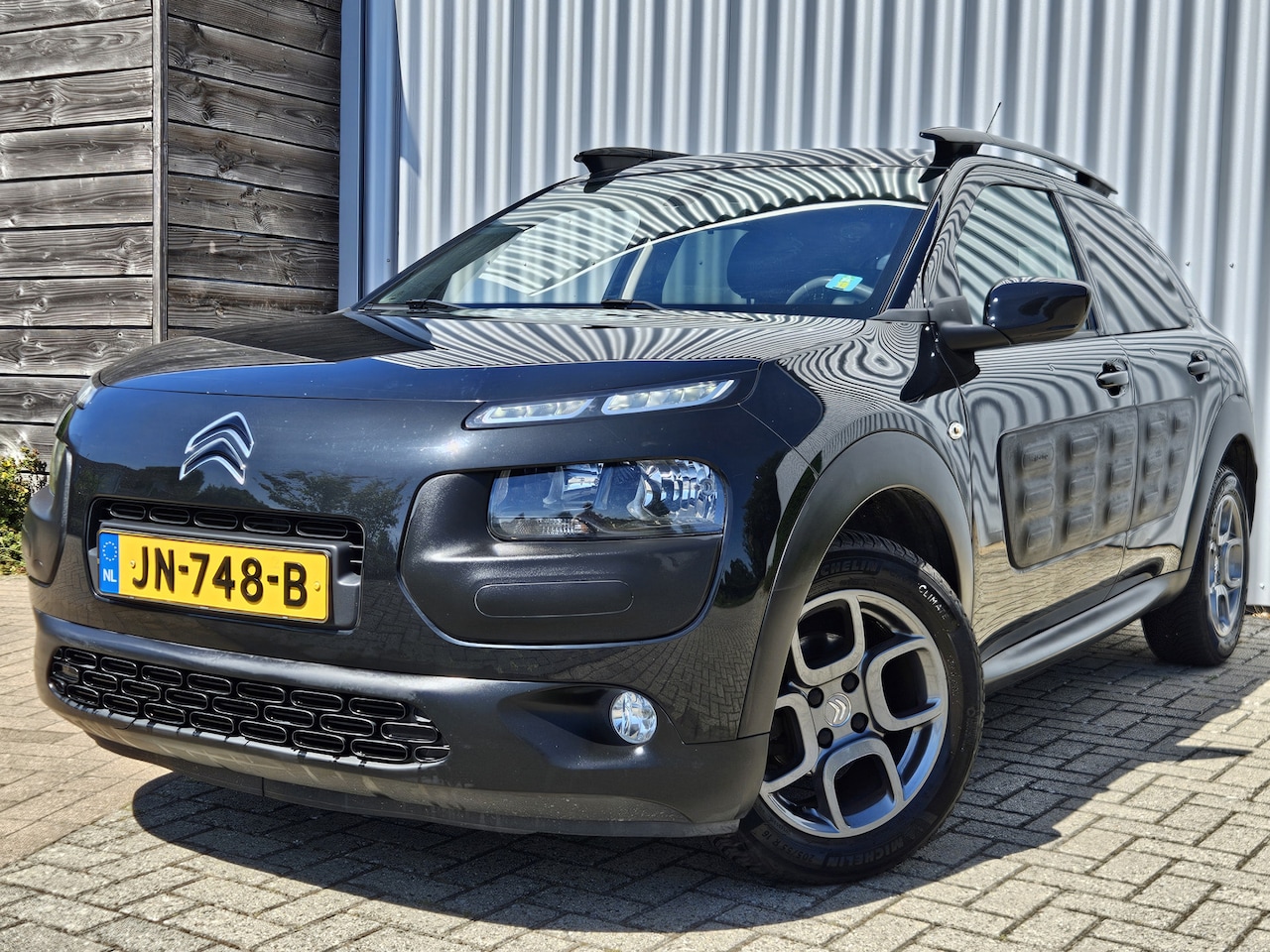 Citroën C4 Cactus - 1.2 PureTech Shine / Dealer Onderhouden! - AutoWereld.nl