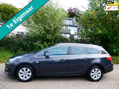 Opel Astra Sports Tourer - 1.4 Turbo 120pk Airco Cruise Navi PDC 1e eigenaar