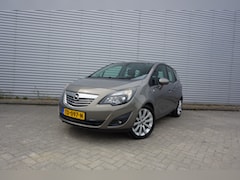 Opel Meriva - 1.4 Turbo Cosmo Airco / Navi / Cruise / Stuur + stoelverw. / PDC / Trekhaak / Lm velgen