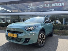 Fiat 600 - 1.2 Hybrid La Prima Achteruitrijcamera - Apple carplay - Airco - parkeersensoren - Navigat