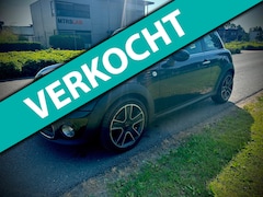 MINI 3-Deurs - 1.6 One , NIEUWSTAAT, LEER, AIRCO, DEALERONDERHOUDEN