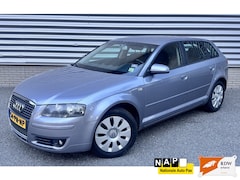 Audi A3 Sportback - 1.6 FSI Attraction