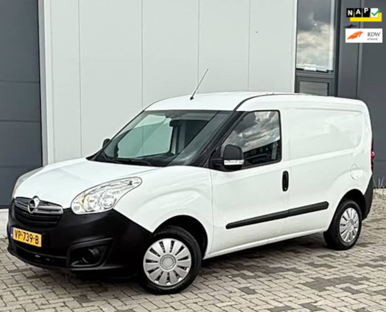 Opel Combo - 1.3 CDTi L1H1 ecoFLEX Sport 1.3 CDTi L1H1 ecoFLEX Sport - AutoWereld.nl