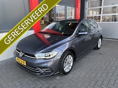 Volkswagen Polo - 1.0 TSI Life Automaat | IQ Light | Stoelverwarming | ACC | Apple Carplay | Alcantara