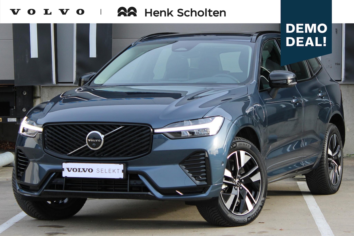 Volvo XC60 - T6 Plug-in hybrid AWD Plus Dark | Head-up display | All-season banden | Adaptive Cruise & - AutoWereld.nl