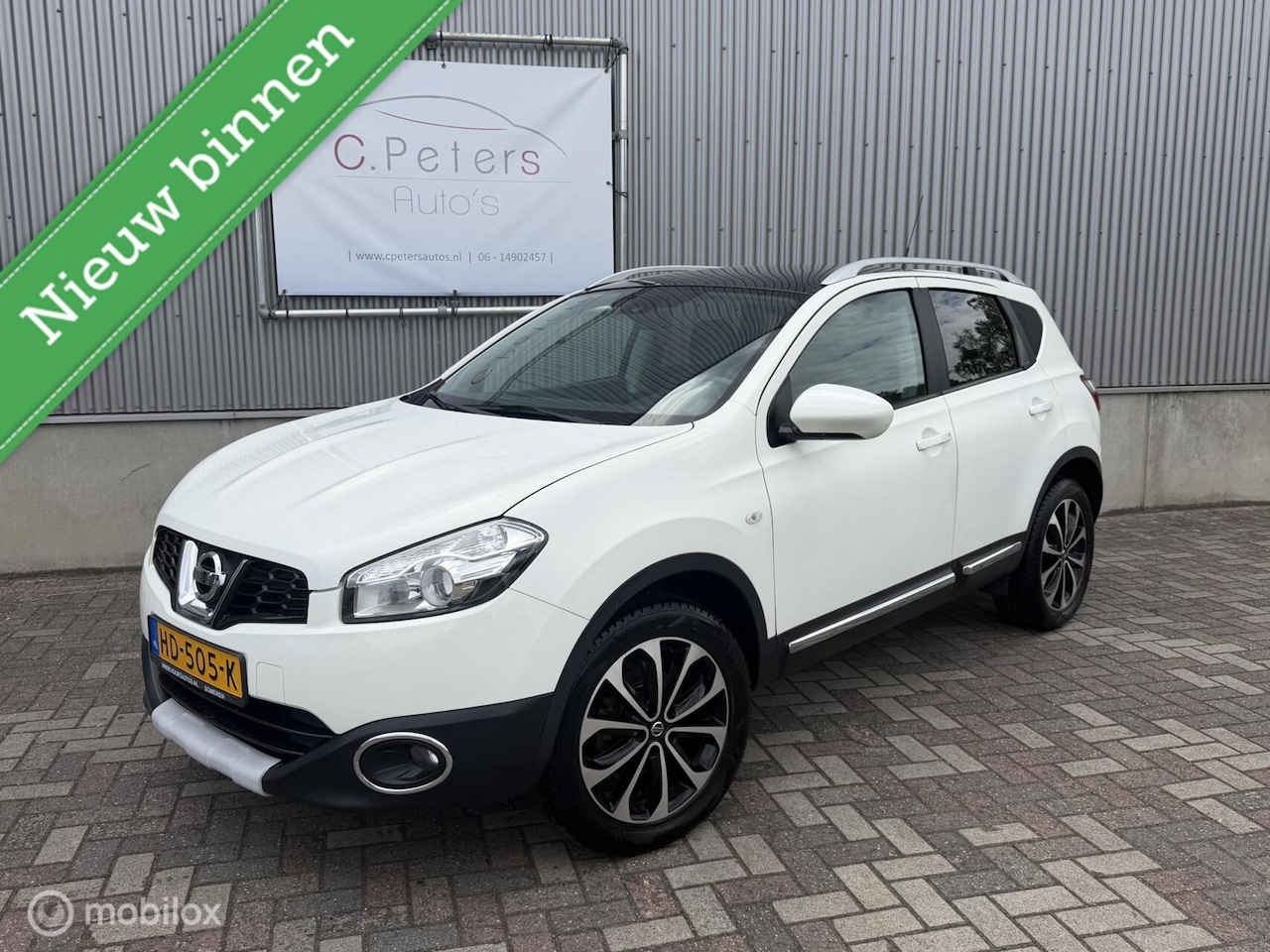 Nissan Qashqai - 1.6 Connect Edition 2012 / Panoramadak / Navigatie / Camera / 2e eigenaar - AutoWereld.nl