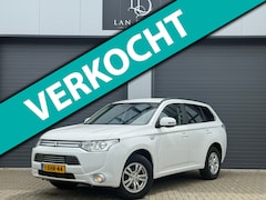 Mitsubishi Outlander - 2.0 PHEV Business Edition / CAMERA NAVI