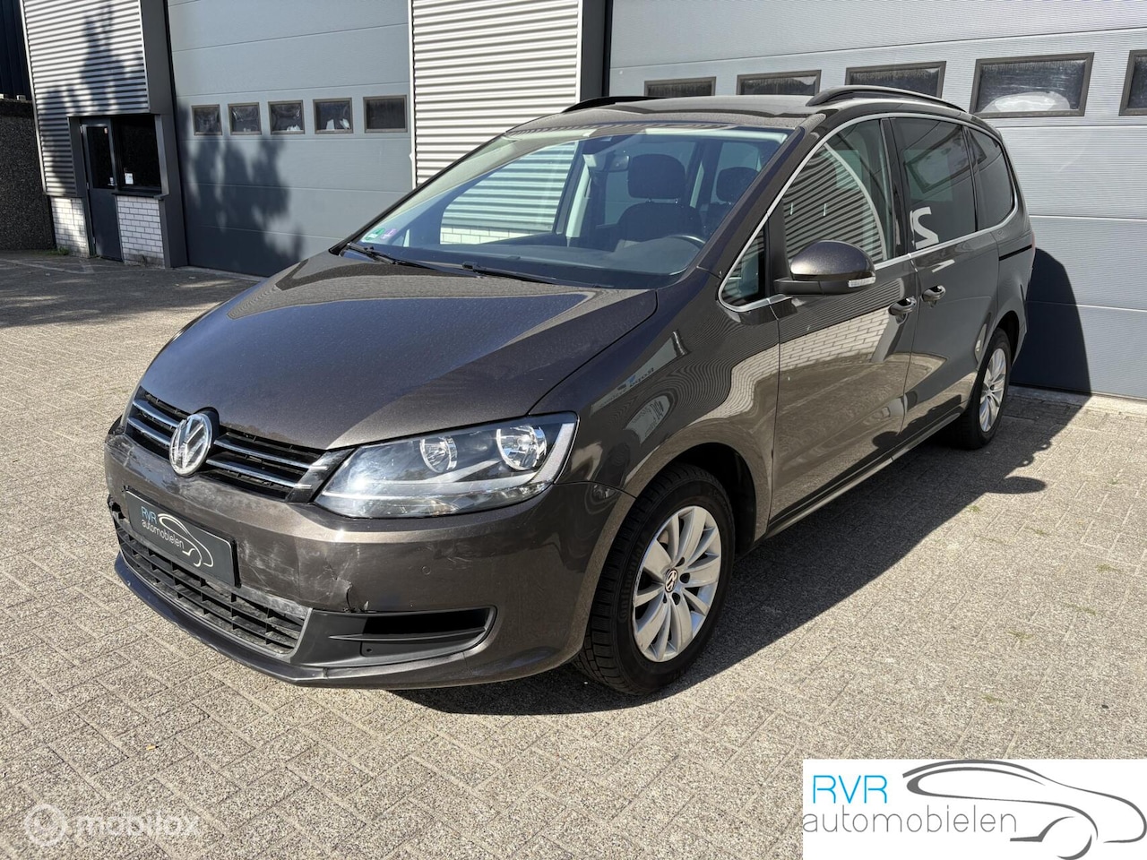 Volkswagen Sharan - 1.4 TSI AUTOMAAT / 7 PERSOONS / NAVI - AutoWereld.nl
