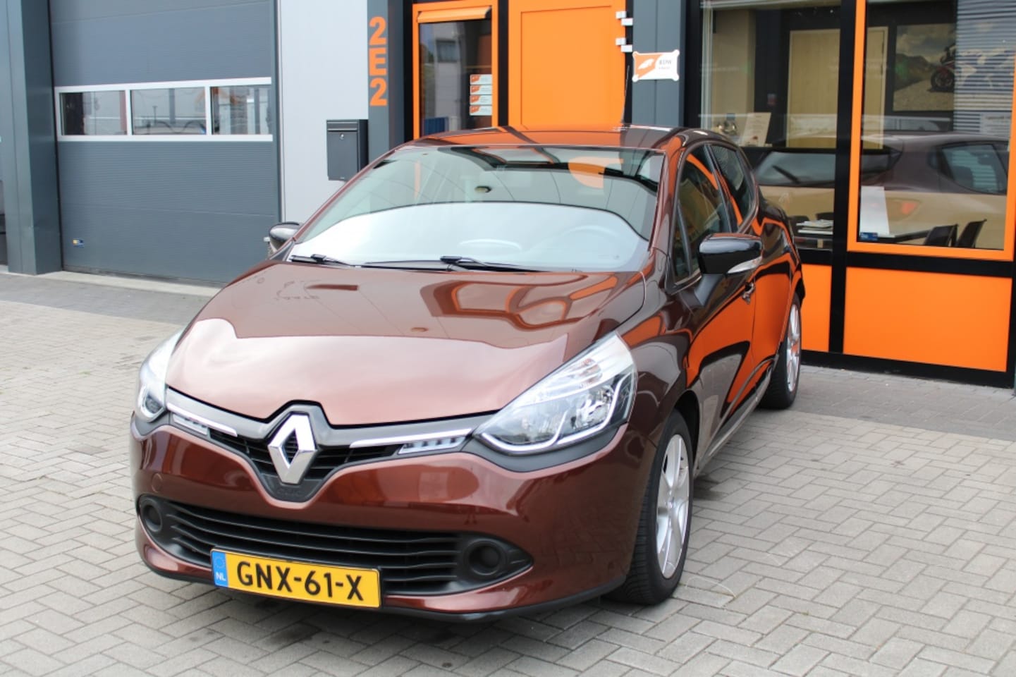 Renault Clio - 1.2 Night & Day - AutoWereld.nl