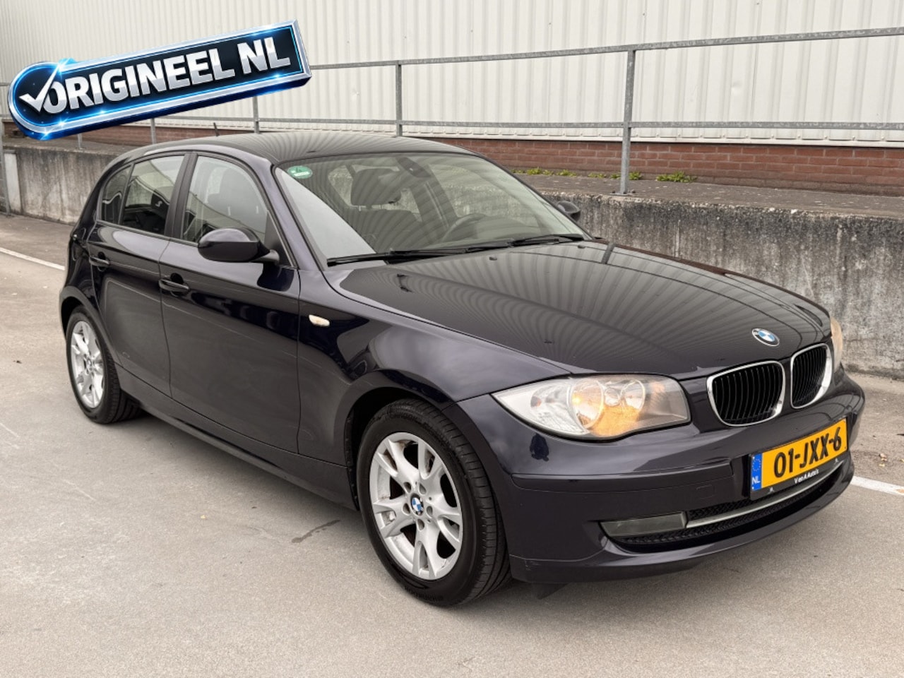 BMW 1-serie - 116i Business Line Klima NL Auto - AutoWereld.nl
