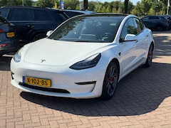 Tesla Model 3 - Standard RWD Plus 60 kWh / SoH 93, 5% / FACELIFT / Autopilot / Panoramadak / Camera / Lede