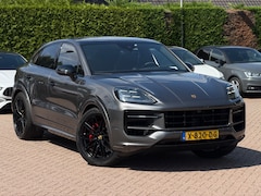 Porsche Cayenne Coupé - 3.0 E-Hybrid / SoH 91, 4% / Trekhaak / Panoramadak / 360Camera / Head-up / Passenger Displ