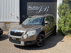 Skoda Yeti - 1.2 TSI ACTIVE | TREKHAAK | ALL-SEASON | APK 2027