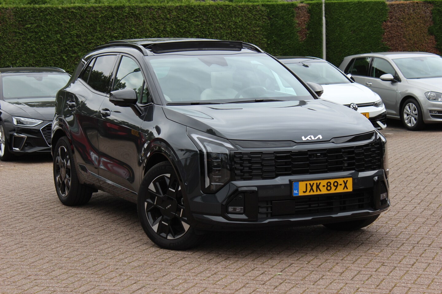 Kia Sportage - 1.6 T-GDi Plug-in Hybrid GT-PlusLine / 4.621 km! / Panoramadak / 360Camera / Head-up / Led - AutoWereld.nl