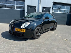 Alfa Romeo MiTo - 1.4 Distinctive Nieuwe APK / Groot onderhoud