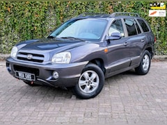 Hyundai Santa Fe - 2.7i V6 4WD Style Automaat Trekhaak Airco NW Distributieriem