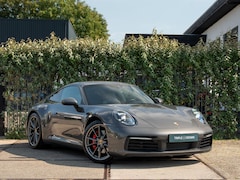 Porsche 911 - 3.0 Carrera 4 S