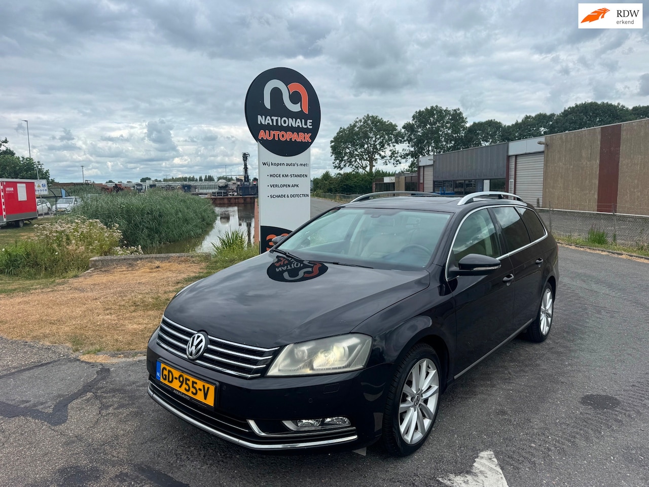 Volkswagen Passat Variant - | 2012 | 2.0 TDI Highline BlueMotion | Top Onderhouden | APK - AutoWereld.nl
