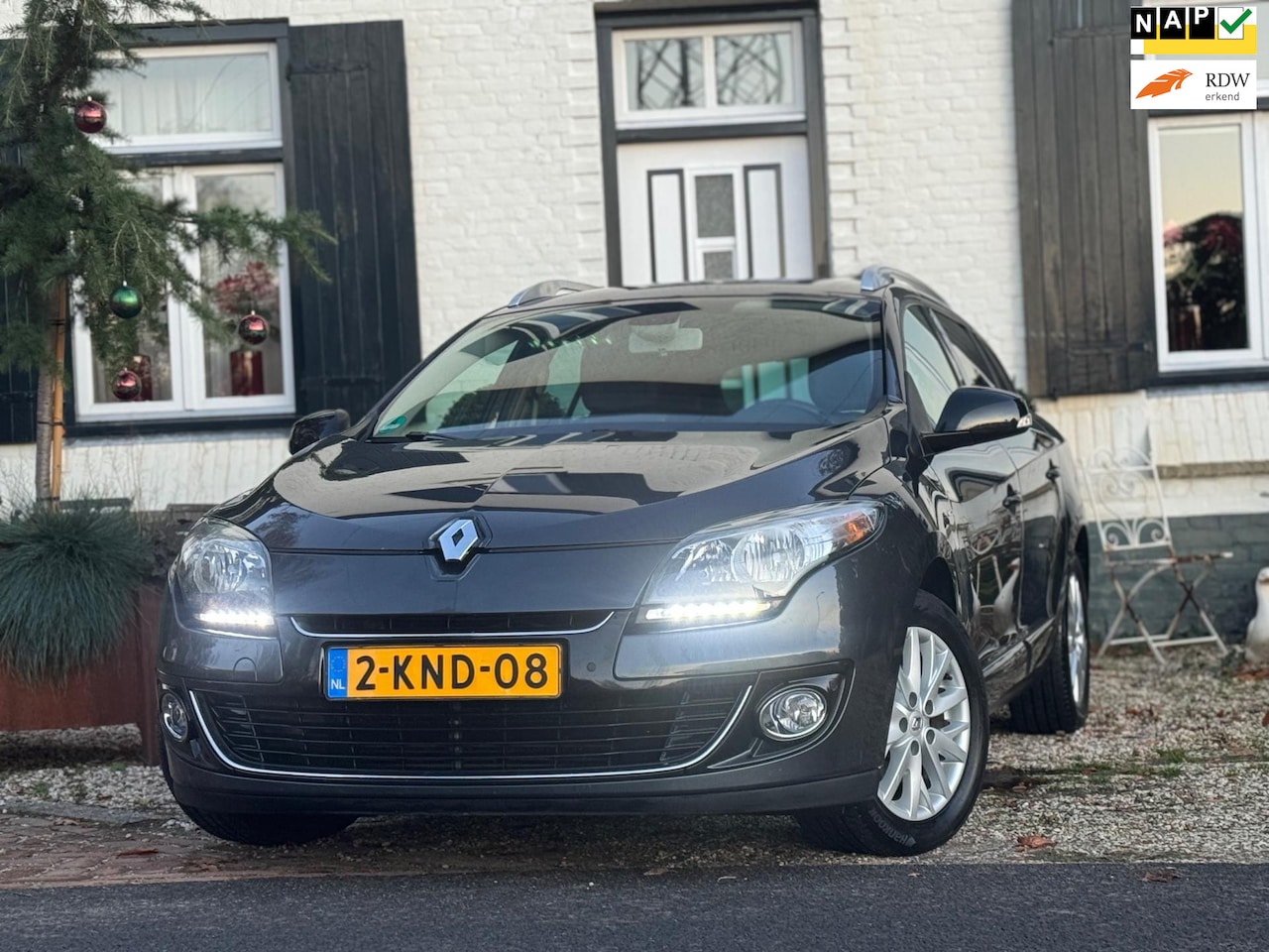 Renault Mégane Estate - 1.5 dCi Bose|Navi|Camera|Trekhaak|Dealer onderhouden| - AutoWereld.nl