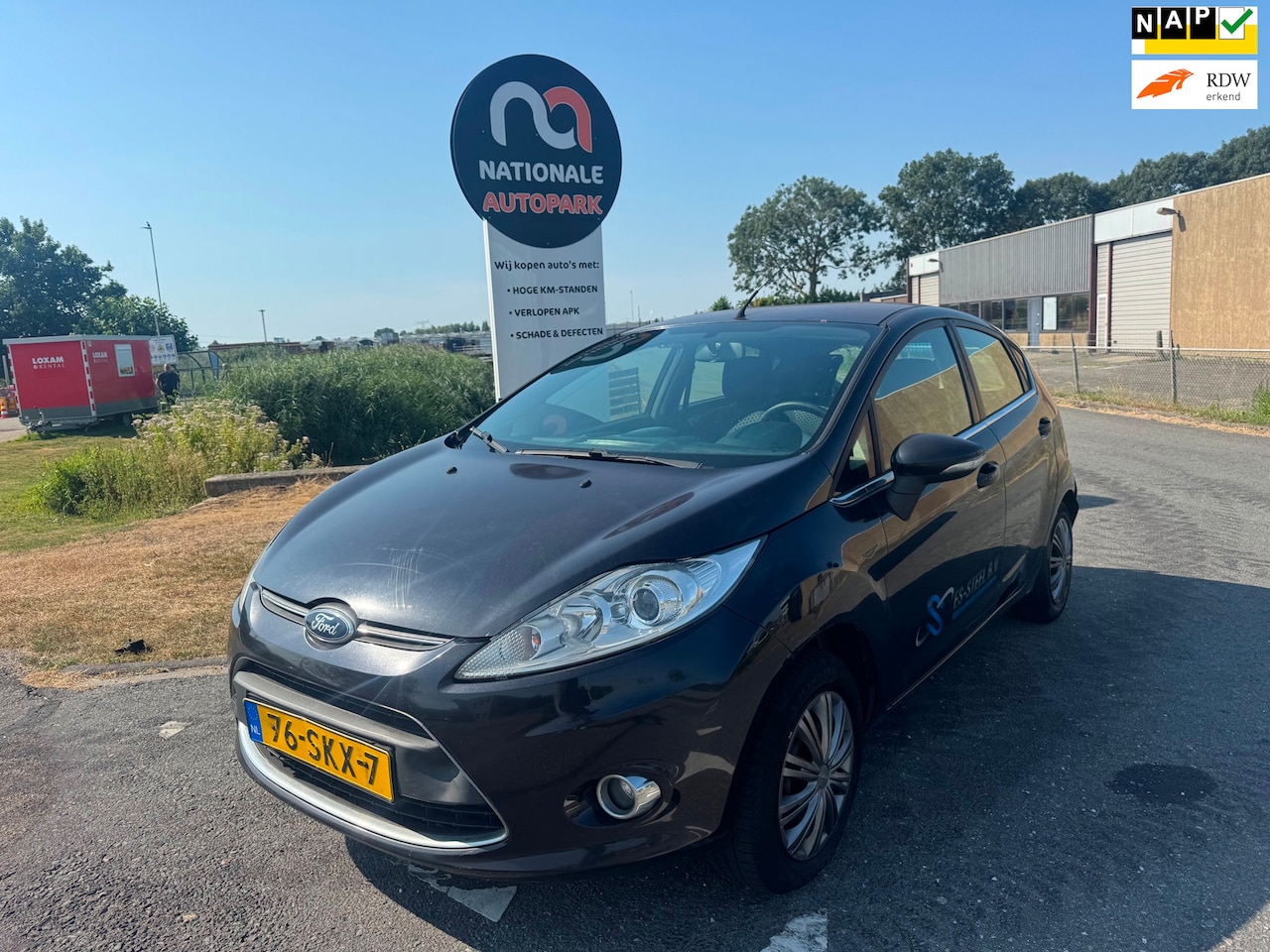Ford Fiesta - | 2011 | 1.6 TDCi ECOnetic Titanium | Export en Handel | APK - AutoWereld.nl