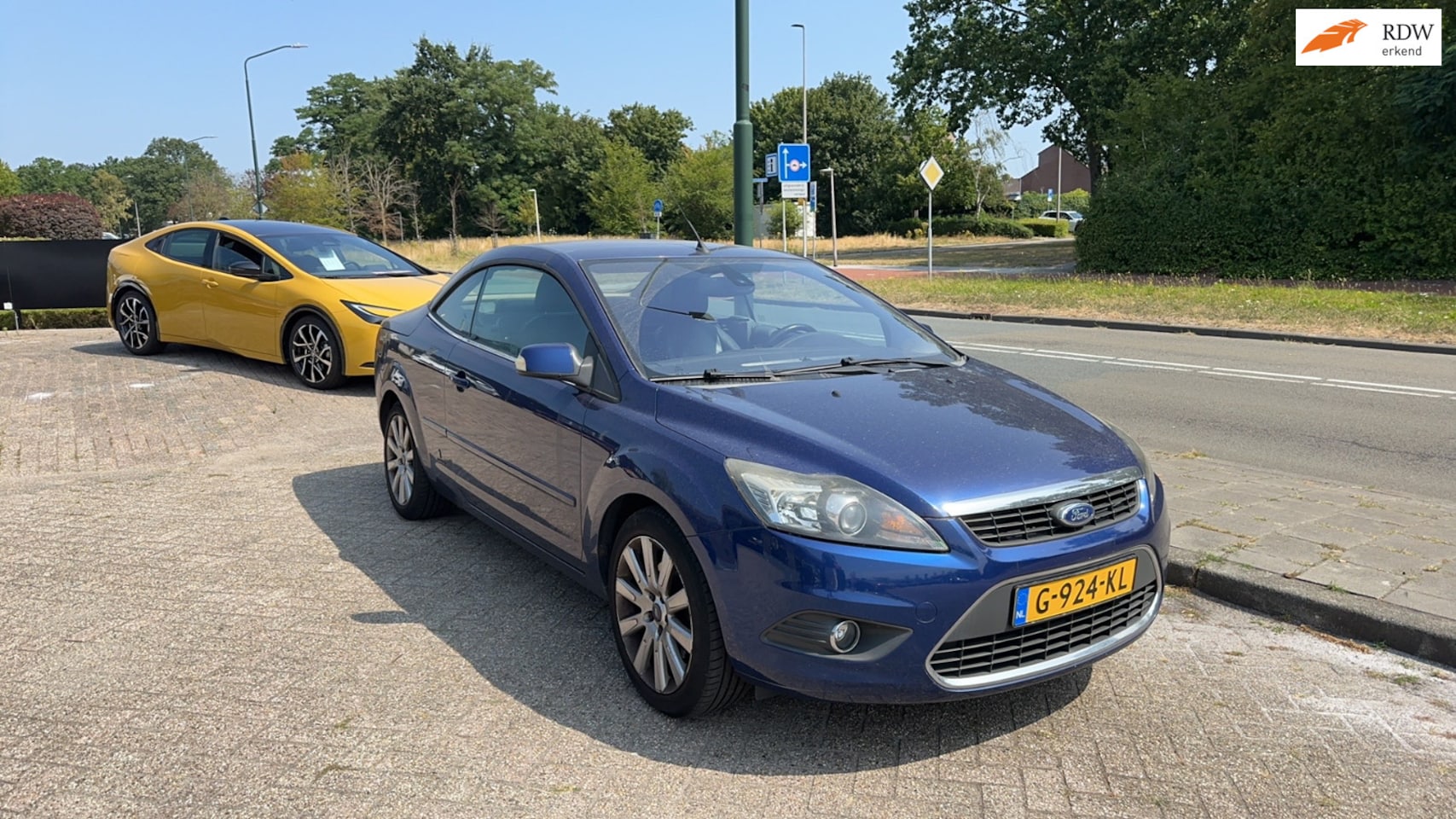 Ford Focus Coupé-Cabriolet - 2.0 Trend CABRIO/AUTOMAAT/LEER/PD - AutoWereld.nl