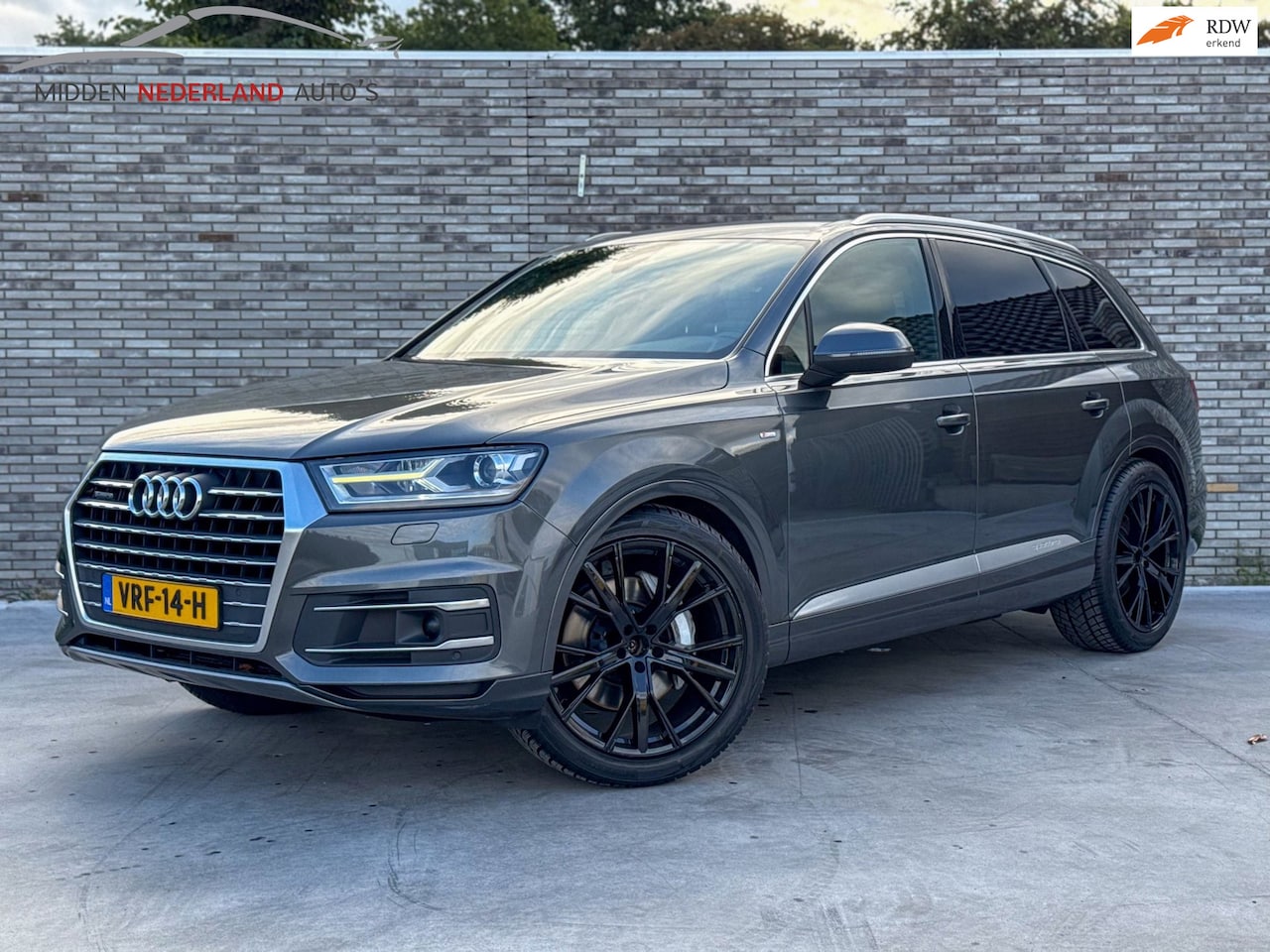 Audi Q7 - 3.0 TDI * GRIJS KENTEKEN * TREKHAAK * - AutoWereld.nl