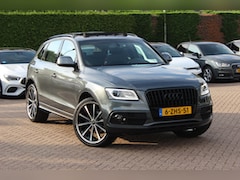 Audi Q5 - 2.0 TFSI quattro Sport Edition 3x S-Line / NL Auto / Trekhaak / Panoramadak / Half leder /