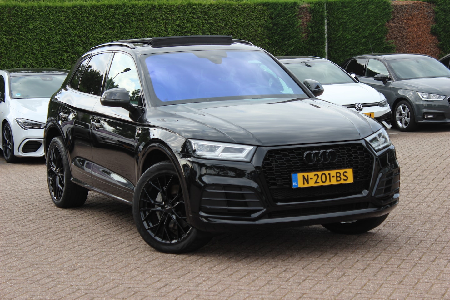 Audi Q5 - 50 TFSI e quattro S edition BLACK / SoH 83,6 %  / Trekhaak / Panoramadak / Camera / Sports - AutoWereld.nl