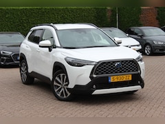 Toyota Corolla Cross - 2.0 High Power Hybrid First Edition / 23.304 KM / Camera / Half leder / CarPlay / Keyless