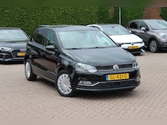 Volkswagen Polo - 1.4 TDI Comfortline / Navigatie / Parkeerhulp V+A / CarPlay / Climate Control / DAB / Arms
