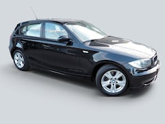BMW 1-serie - 118i Executive SCHUIFDAK CLIMA CRUISE PARKEER S