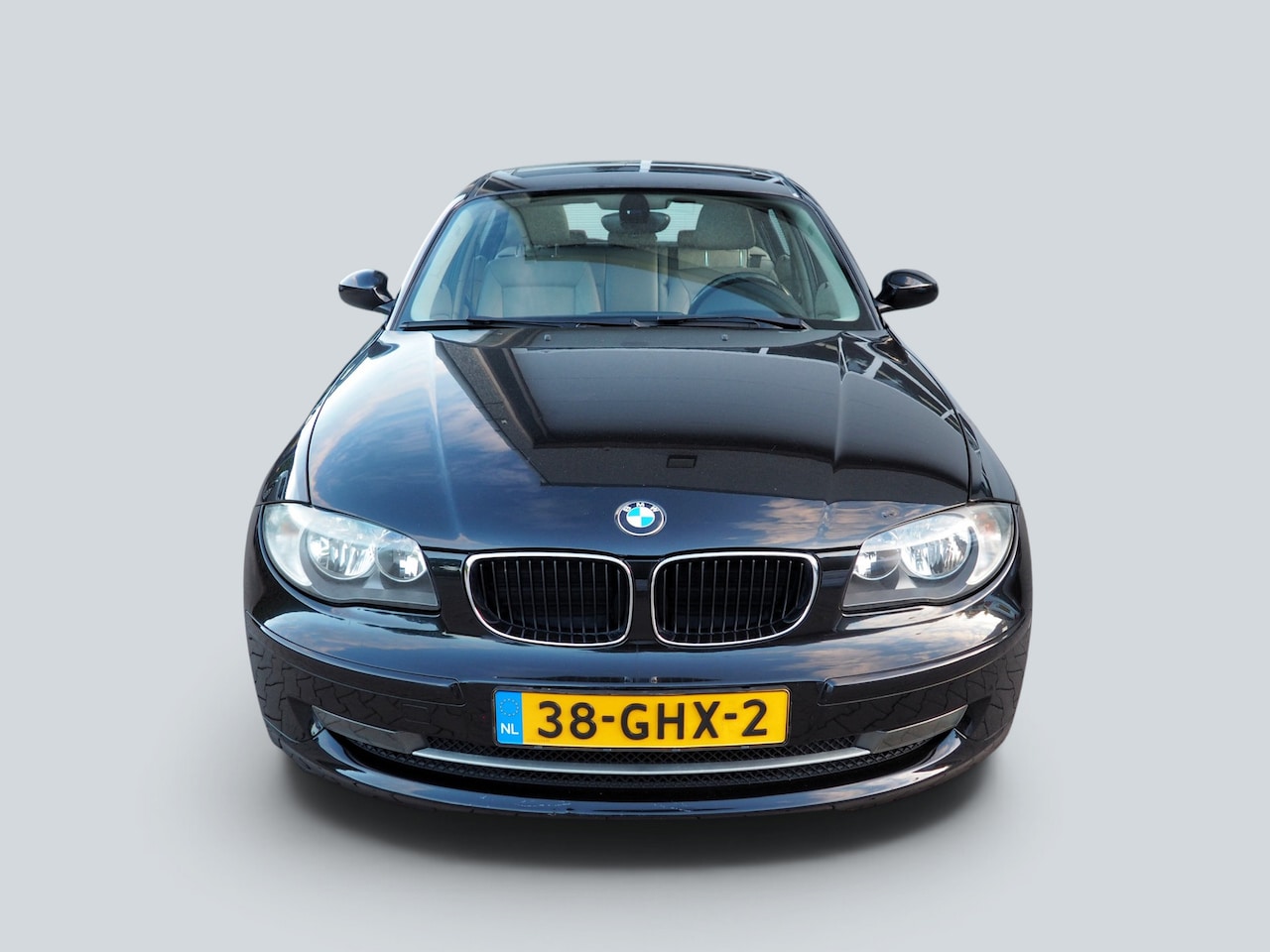 BMW 1-serie - 118i Executive SCHUIFDAK CLIMA CRUISE PARKEER S.
