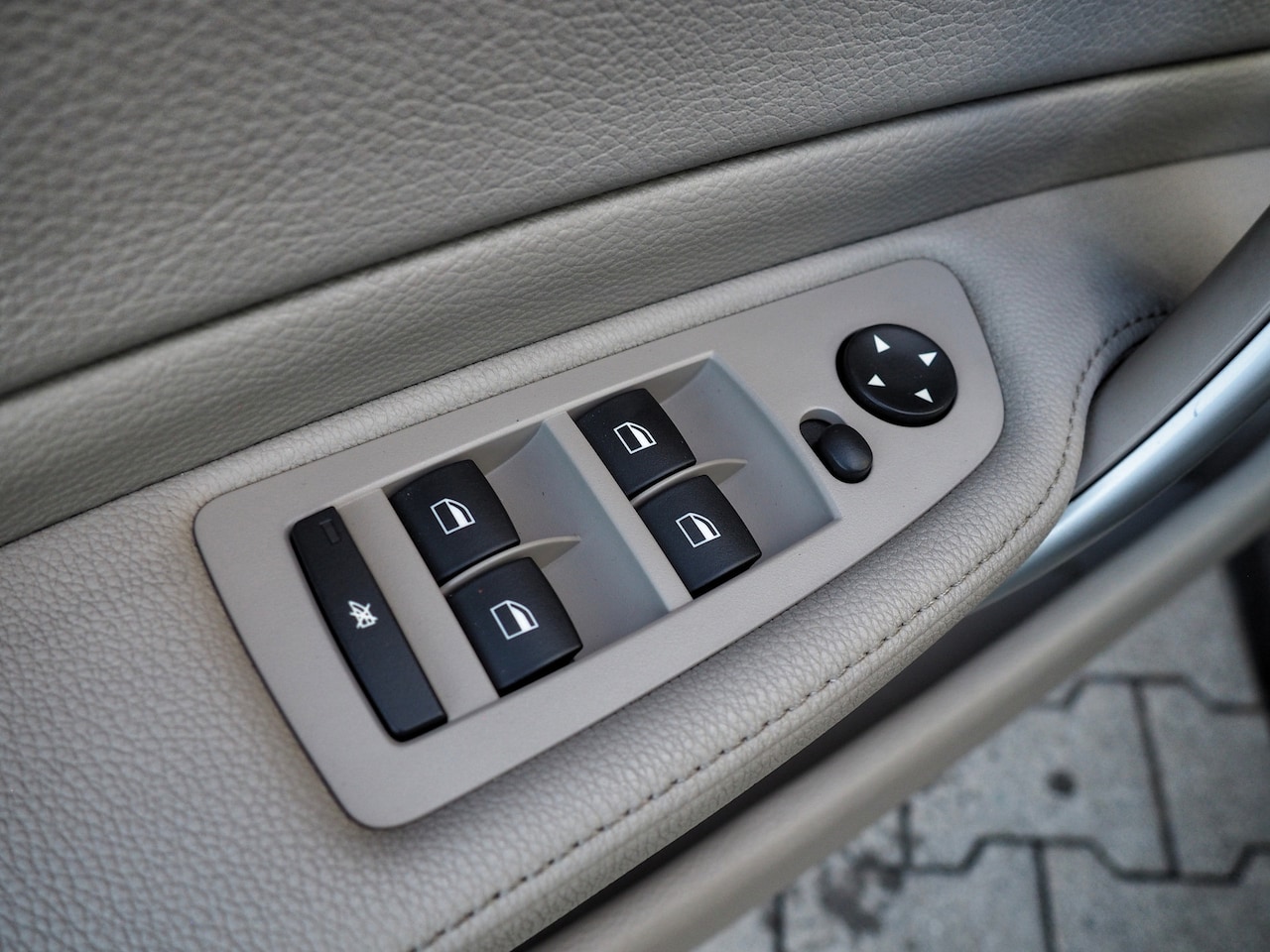 BMW 1-serie - 118i Executive SCHUIFDAK CLIMA CRUISE PARKEER S.
