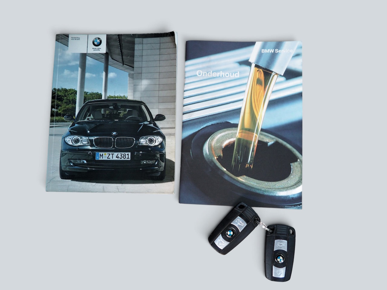 BMW 1-serie - 118i Executive SCHUIFDAK CLIMA CRUISE PARKEER S.