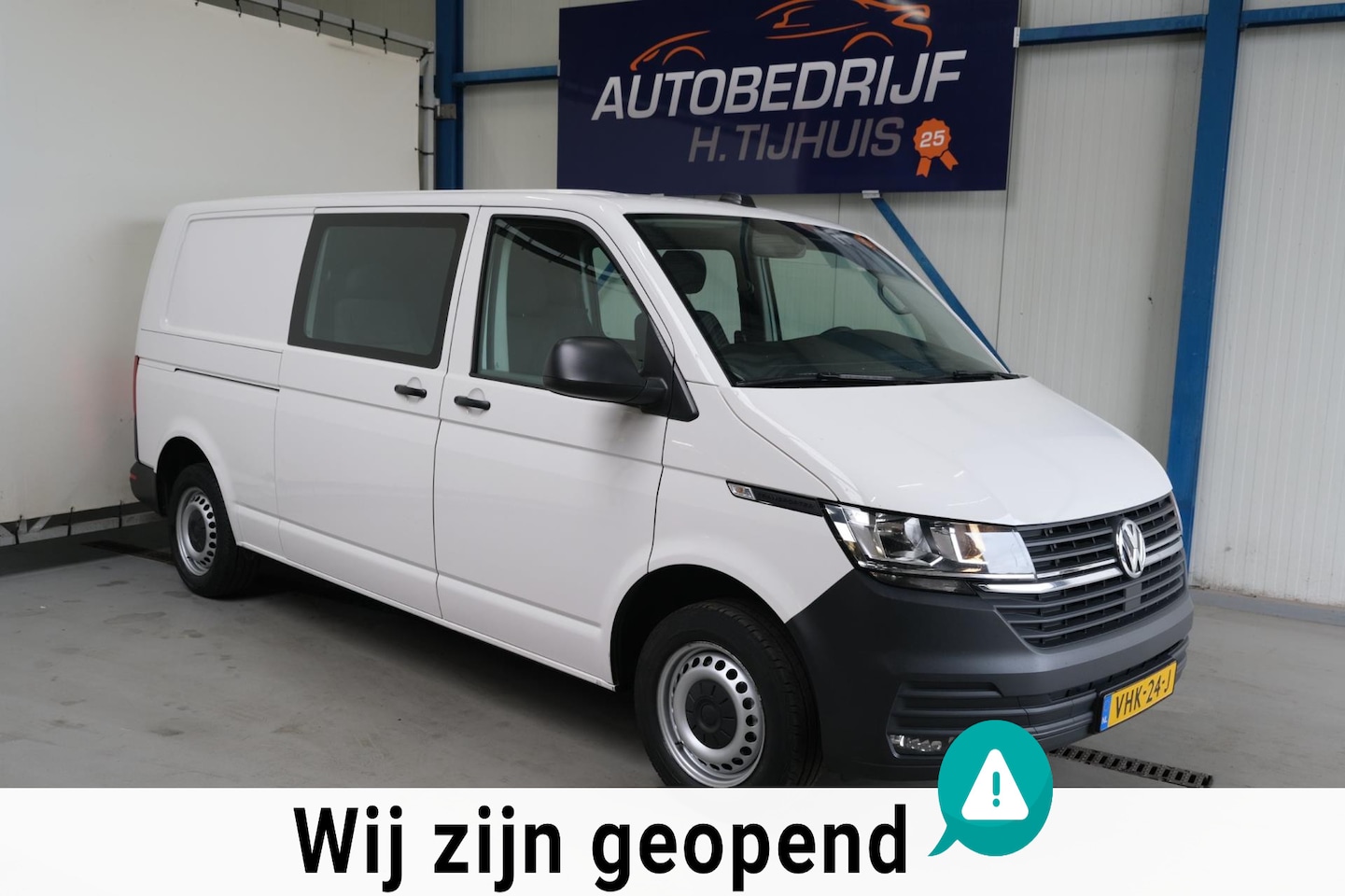 Volkswagen Transporter - 2.0 TDI L2H1 30 DC 2.0 TDI L2H1 30 DC - AutoWereld.nl