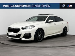 BMW 2-serie Gran Coupé - 220i M Sport Automaat / Panoramadak / Sportstoelen / Comfort Access / Achteruitrijcamera /