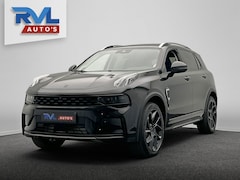 Lynk & Co 01 - 1.5 261PK Plug-in Hybrid *BLACK PAKKET* 360° Camera Pano/dak Apple/Carplay Adaptive/Cruise